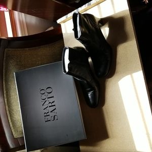 Black short Franco Sarto boots sz.7m
